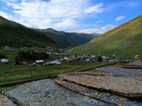 Bergdorf Ushguli, Blick von der Kirche Lamaria, Swanetien