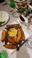 Georgien, Tiflis, Abendessen Schiff