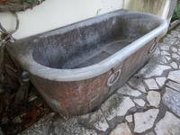 Achilleion Palast (Sissis Sommersitz) in Gastouri - Badewanne von Kaiser Wllhelm