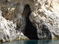 Paleokastritsa - Bootsfahrt zu den Grotten - Einfahrt zum 
