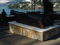 Britische Kanone die der Halbinsel Kanoni ihren Namen gibt