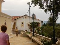 Im Frauenkloster in Agios Athanasiou