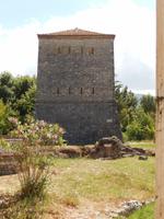 Blick auf einen venezianischen Turm aus dem 15 - 16 Jahrhundert