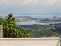 Spaziergang durch Agios Deka - Blick auf das Meer