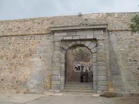 Hafen und Eingang von Spinalonga