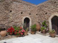 DSCN2932 Kloster Innenhof