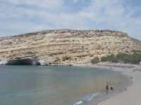 DSCN5825.JPG     Strand und Höhlen von Matala
