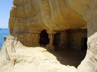 Wohn- und Grabhöhlen von Matala