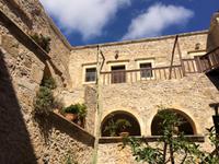 Innenhof in Toplou