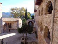 Blick auf das  ehem. Refektorium in Ossios Loukas