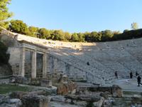 Epidaurus-Theater (2)