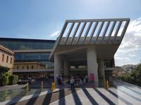 Das Neue Akropolis Museum: Schon die moderne Architektur ist ein Wunderwerk