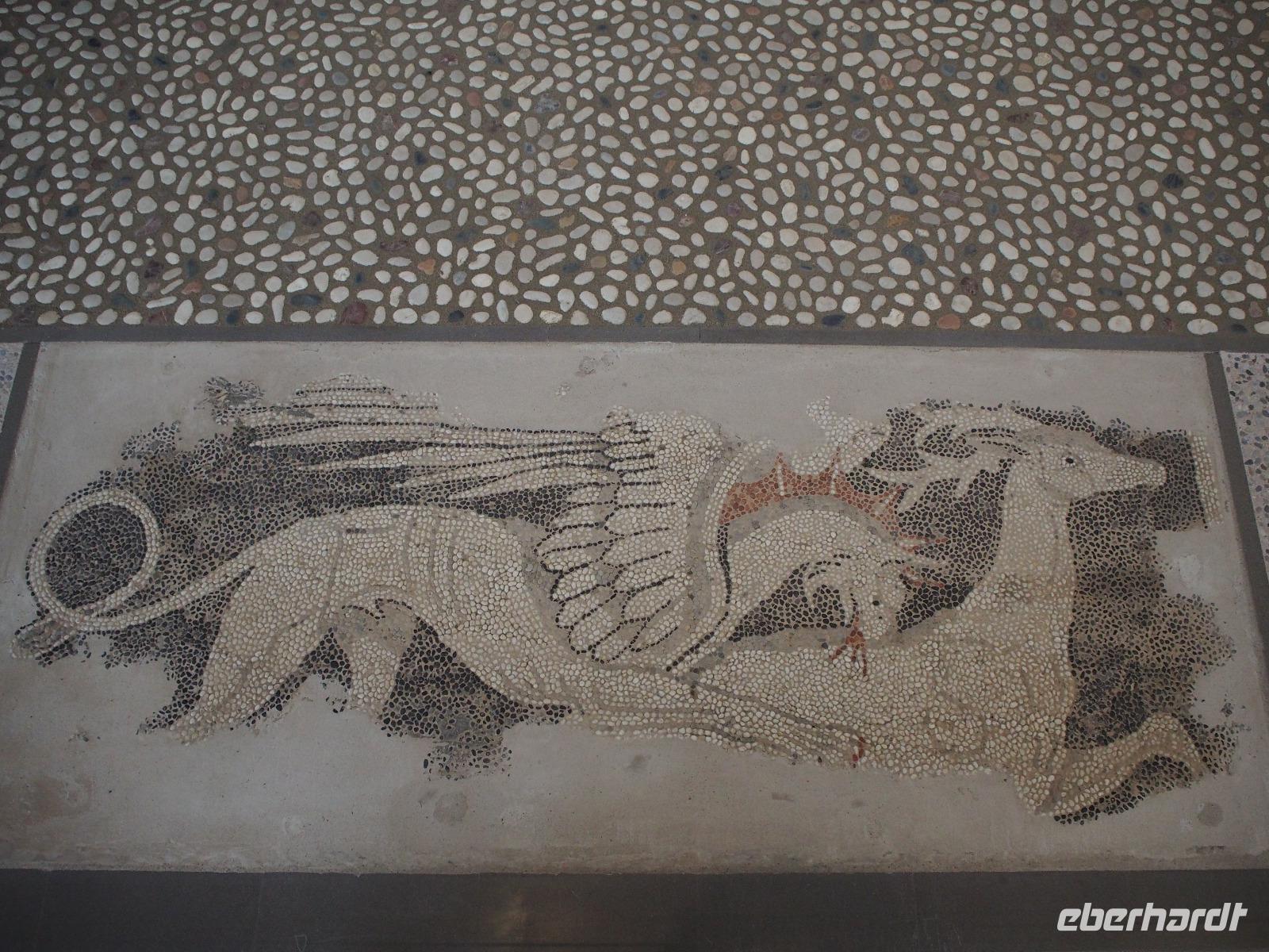 Bodenmosaik im archäologischen Museum in Pella