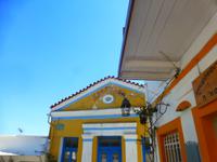 Altes Neon Cafe in Lefkes