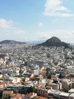 Blick über die Stadt Athen zum Lykabettus Hügel