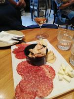 Weinverkostung in Athen