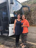 Busfahrer Apostolis, Elena und Reiseleiterin Anastasia