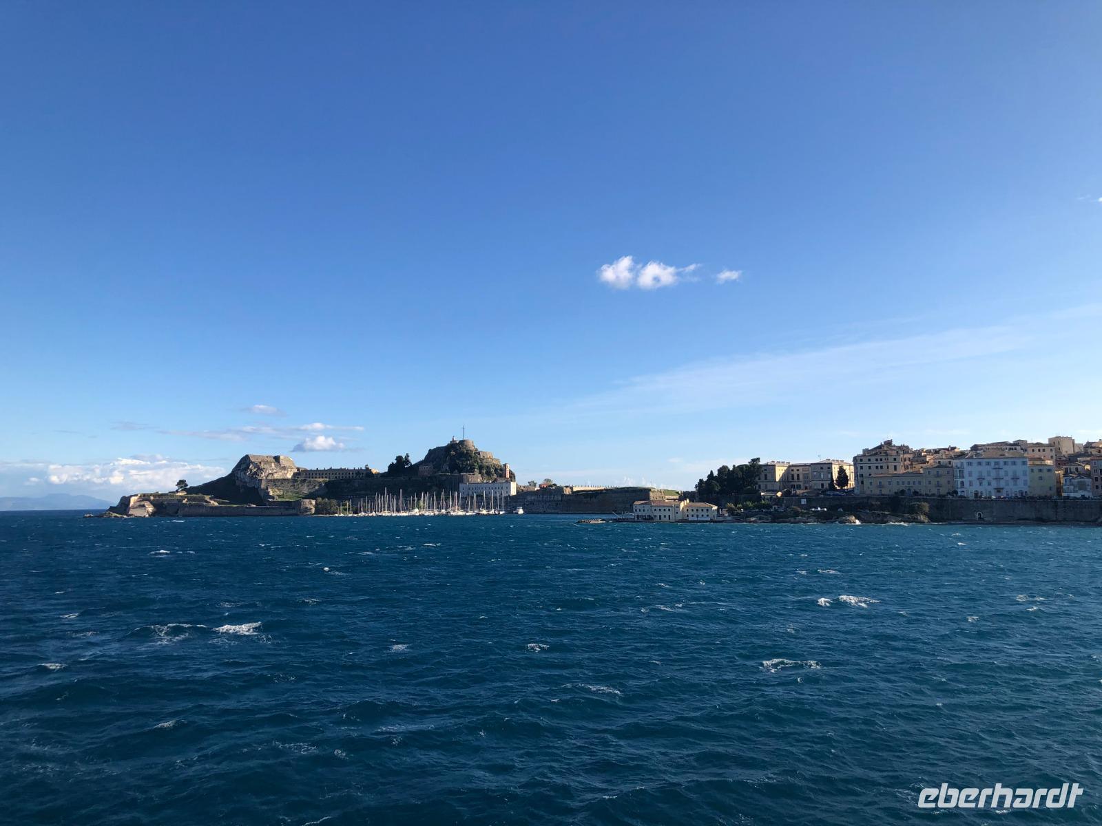 Fähre nach Korfu Griechenland