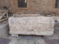 Mystras - Metropolis (Agios Demetrios) / Römischer Sarkophag