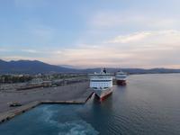 Auf Wiedersehen Griechenland! - Hafen in Patras