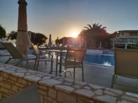 Abendstimmung am Pool