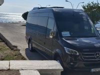 Reisebus; Parkplatz mit Merrblick