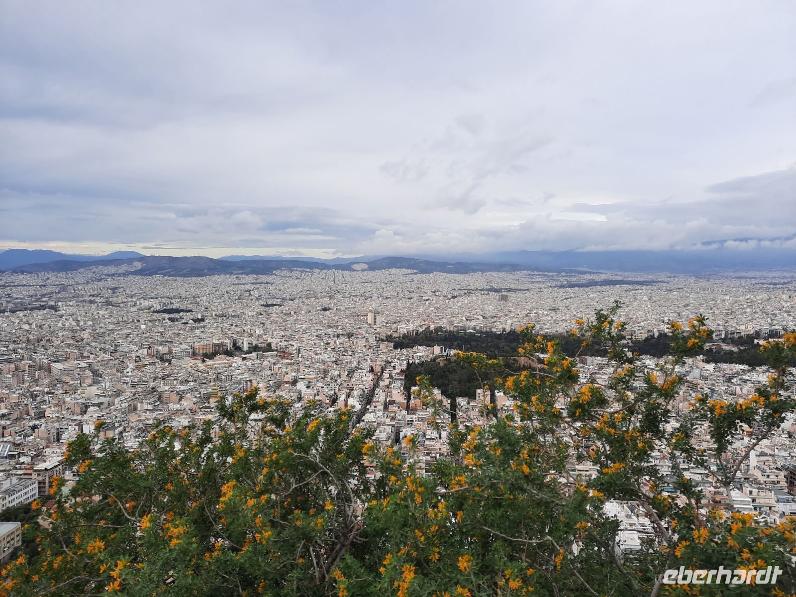 Stadtberg Lykabettus mit Blick auf Athen 