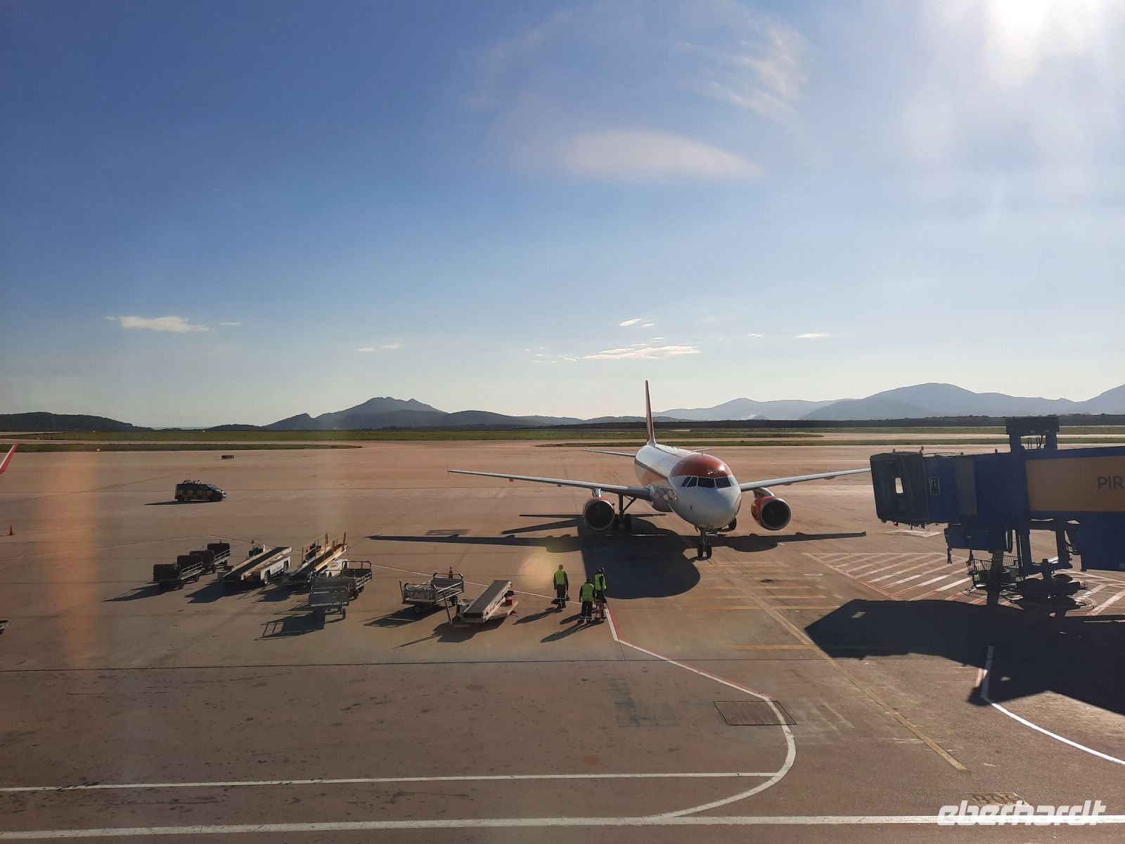 Flughafen Athen - unser Flieger nach Berlin steht bereit...