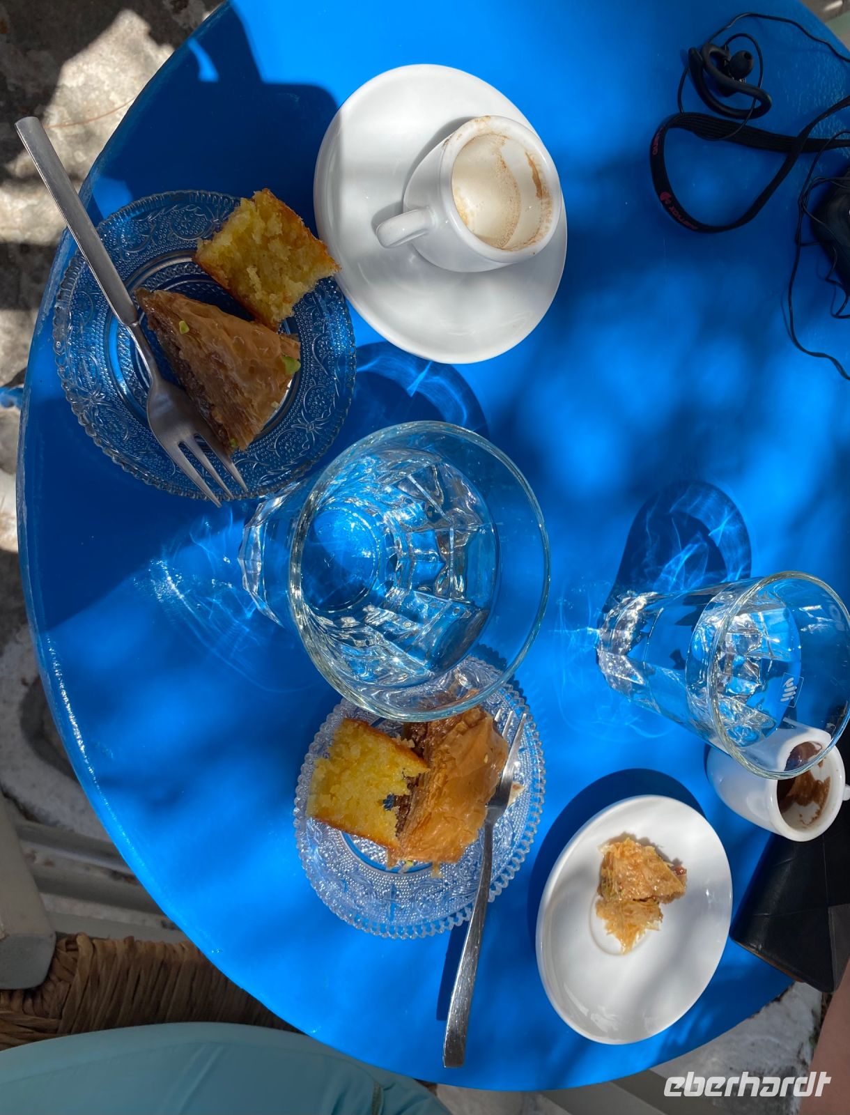 Pause - griechischer Kaffee und Baklava