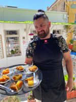 Pause - griechischer Kaffee und Baklava