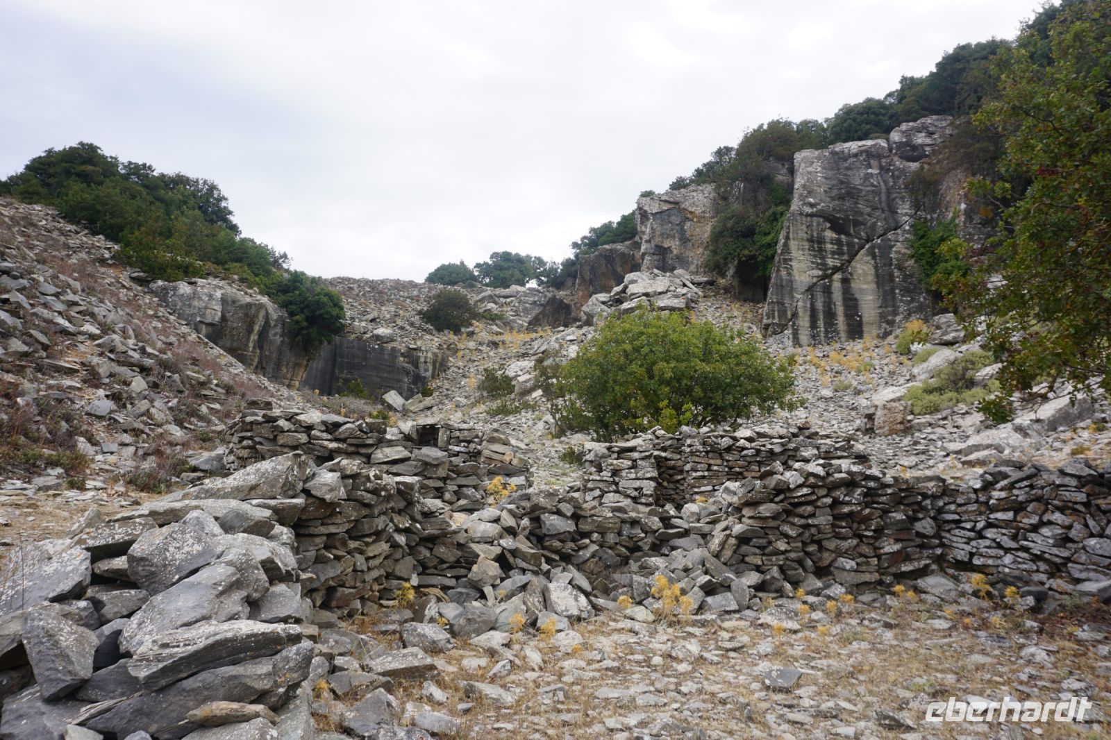 045 Wanderung Drachenhäuser