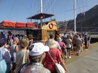 Im Hafen Einschiffung