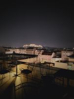 Blick von der Dachterrasse des Hotels