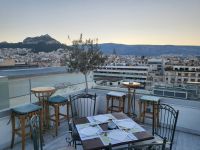 Frühstück auf der Dachterrasse 