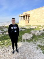 25 Reisebegleiter auf der Akropolis