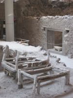 Akrotiri: Bettgestelle