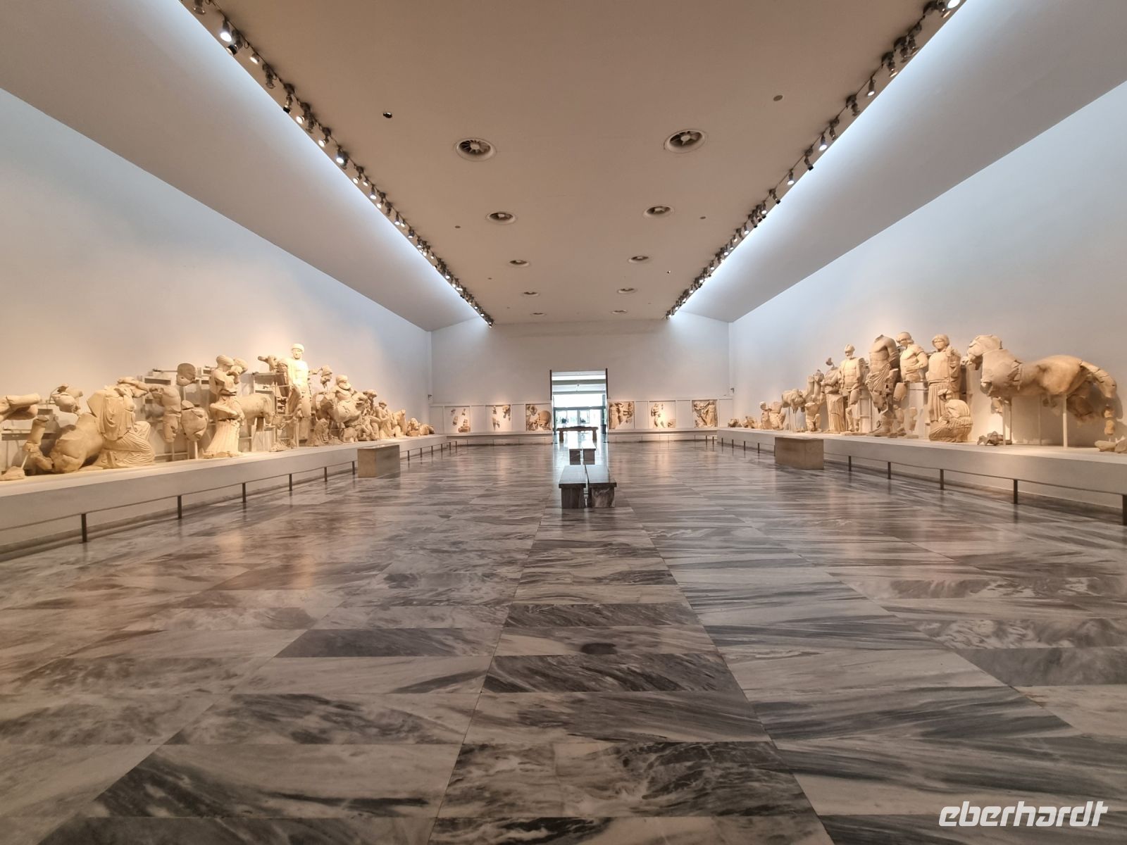 Olympia - Museum (West- und Ostgiebel des Zeustempels)