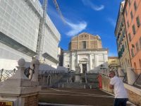 Der Piazza del Plebiscito mit der Chiesa di San Domenico