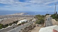 Blick vom Kloster auf Santorin