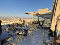 Athen: Blick von der Hoteldach-Terrasse über Athen