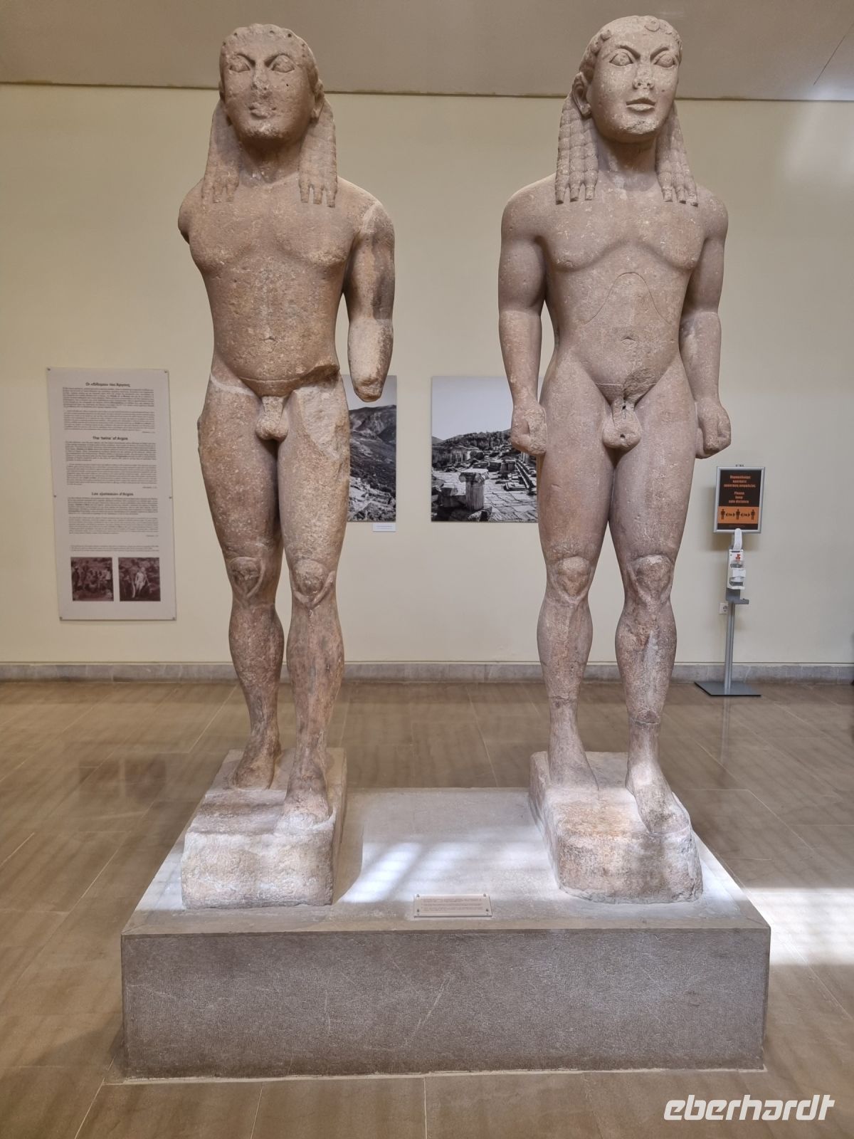Delphi - Archäologisches Museum (Statuen der Brüder Kleobis und Biton)