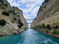 Schifffahrt durch den Kanal von Korinth 