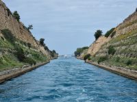 Schifffahrt durch den Kanal von Korinth 
