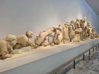 Olympia - Museum (Westgiebel des Zeustempels - 