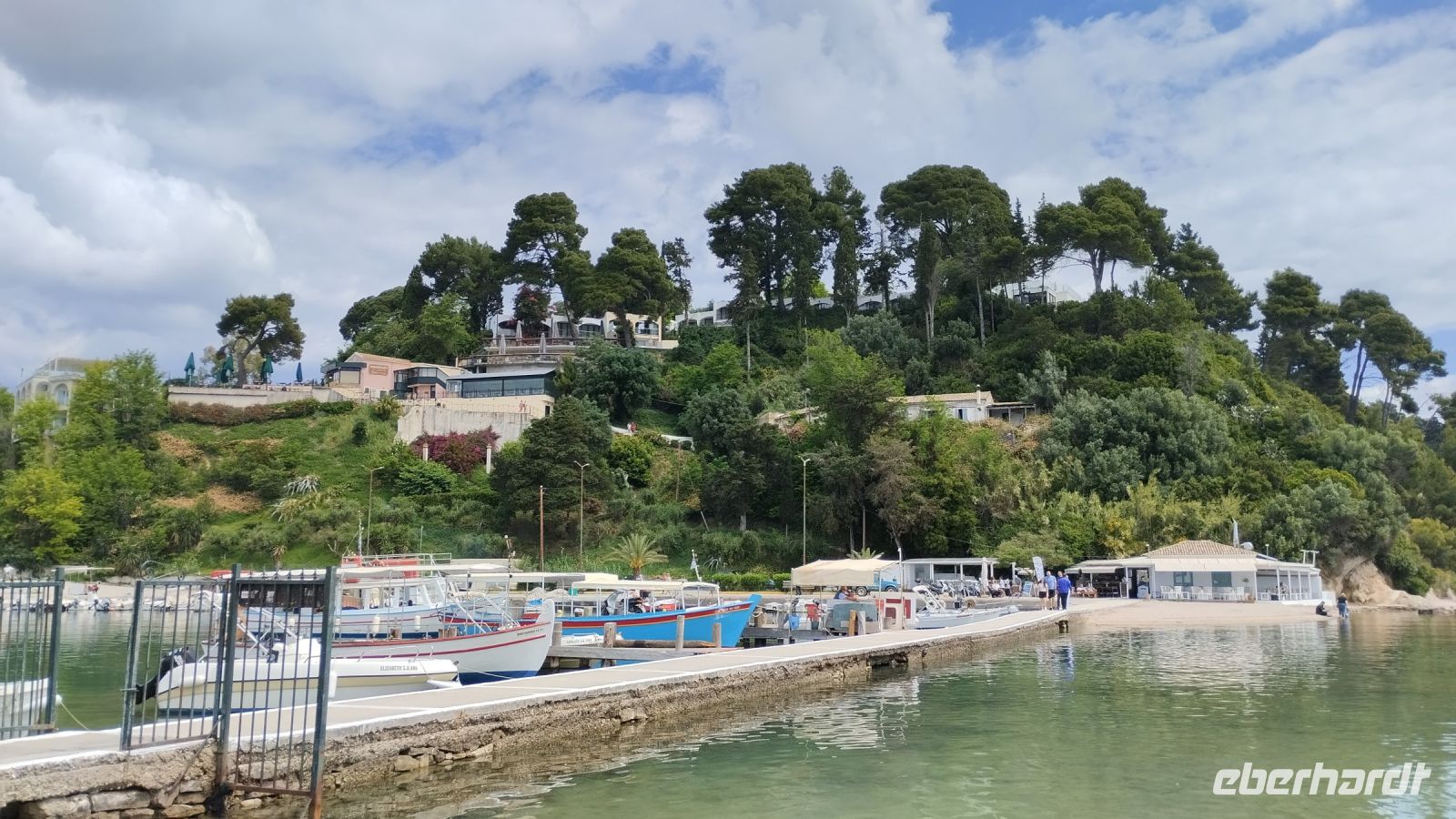 von hier nehmen wir ein Boot auf die Mäuseinsel