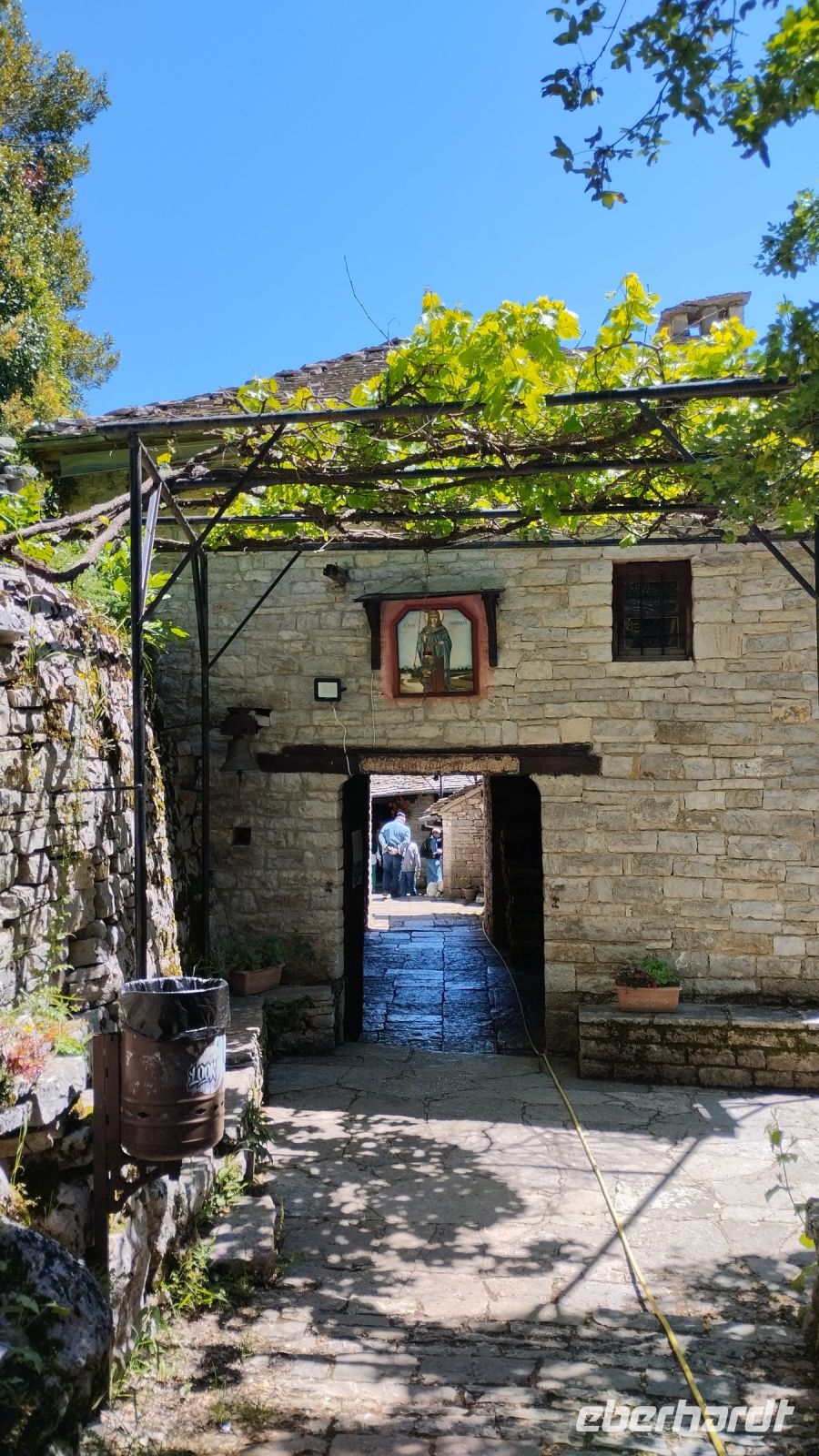 Das Kloster Agia Paraskevi in Monodendri