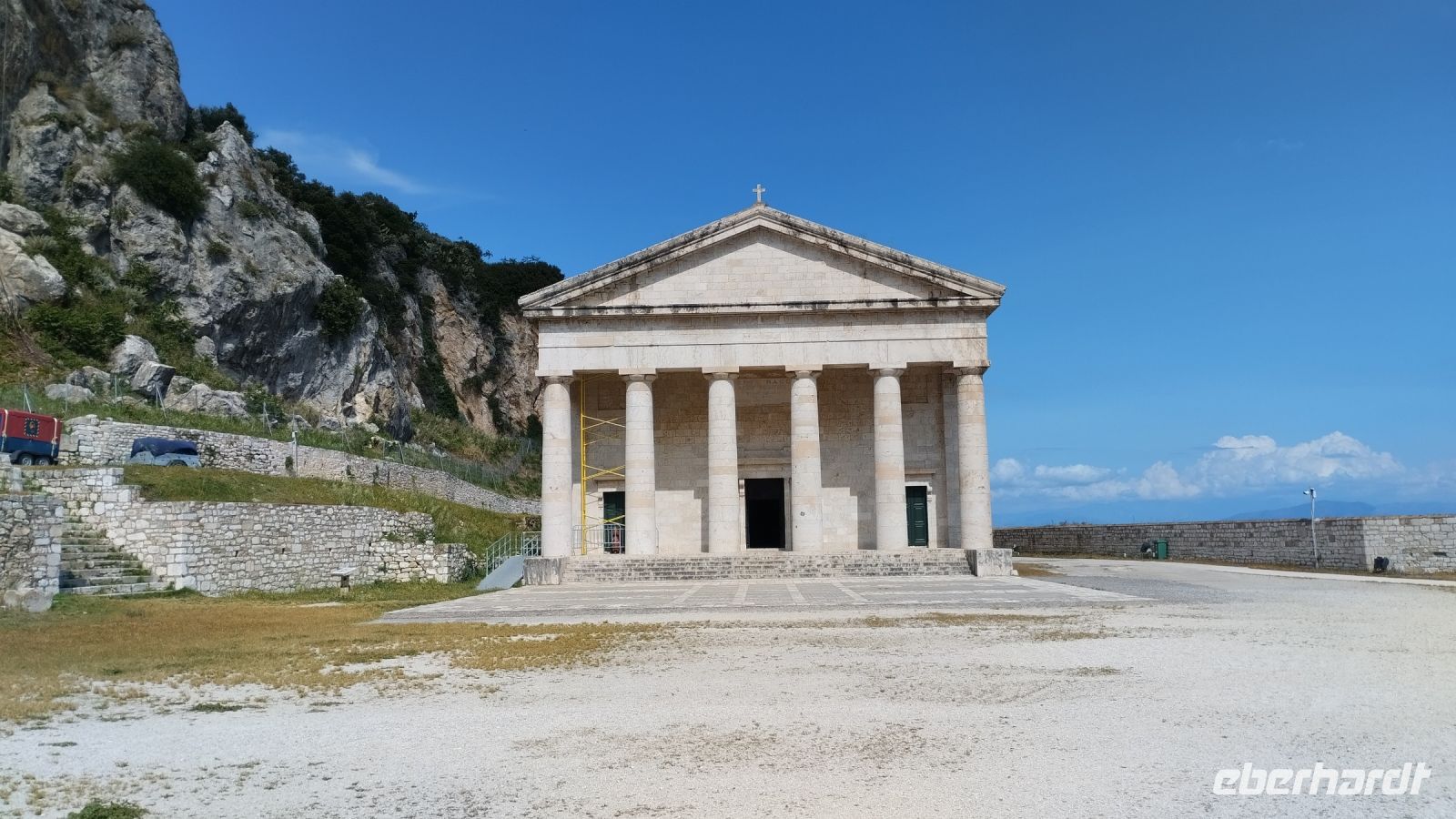 Die Georgskirche in der Festung