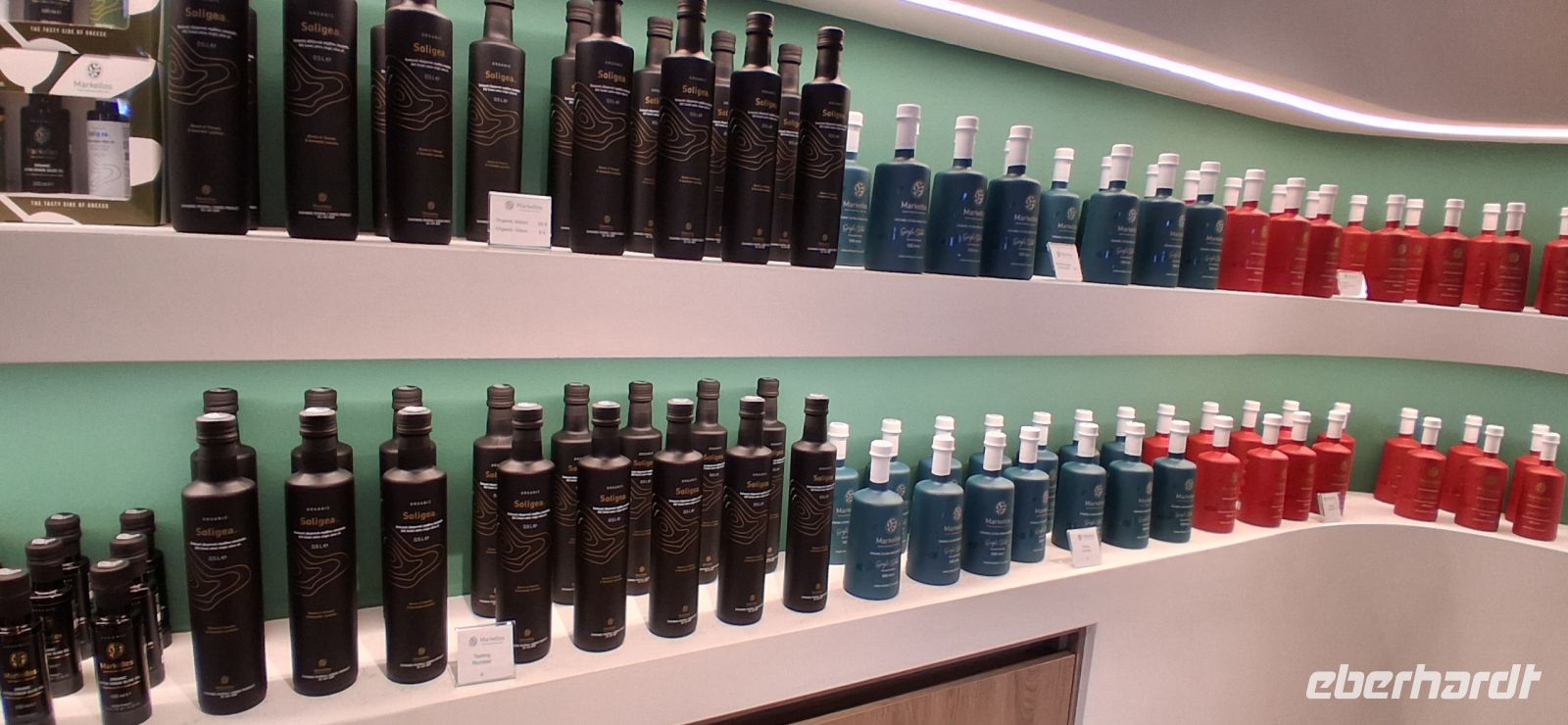 Markellos Olivenol Shop &ndash; &copy;  (Eberhardt TRAVEL)