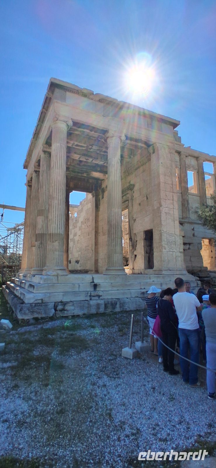 &copy;  (Eberhardt TRAVEL)