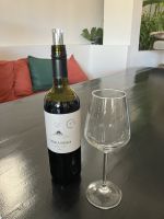 Kykladen, Santorini, Weinverkostung Rotwein &ndash; &copy; Sabine C. Seifert (Eberhardt TRAVEL)